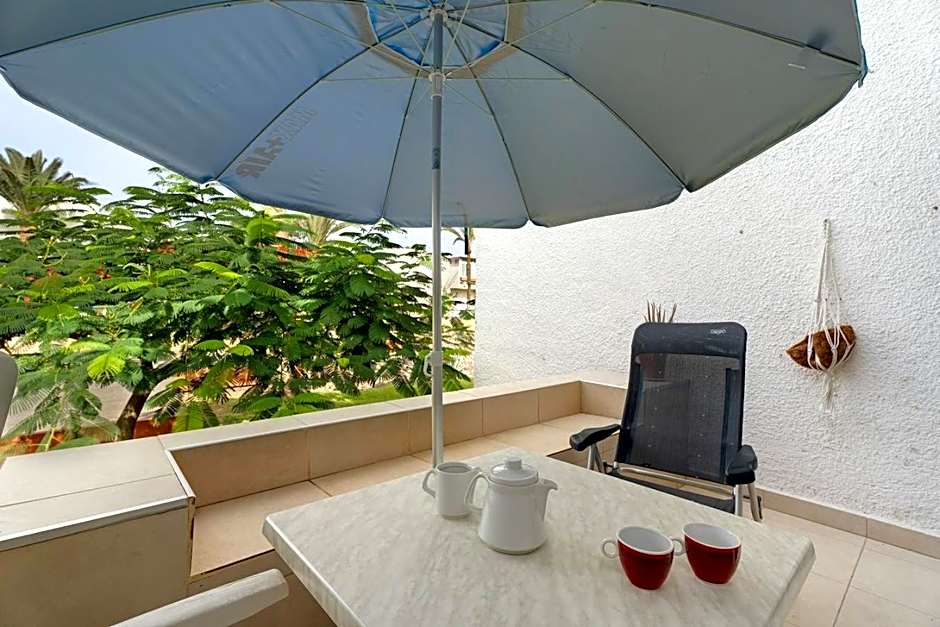 Casa Lizzy - Appartamento con vista giardino n325