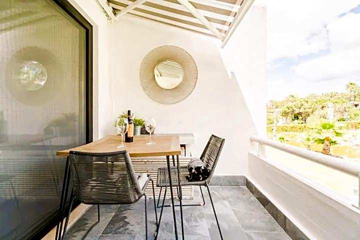 Scarlet's Place - 1 bed Victory Village Quinta Do Lago - beach, nature, lakes