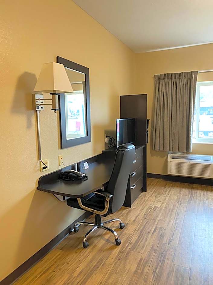 Suburban Studios Washington, PA 