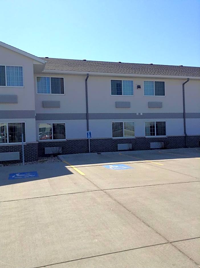 Days Inn by Wyndham Carroll