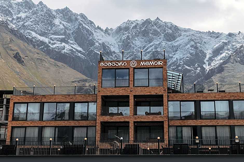Hotel Memoir Kazbegi by DNT Group
