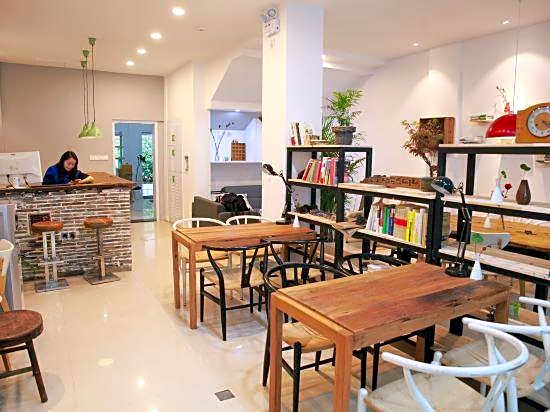 Maquewo Hostel