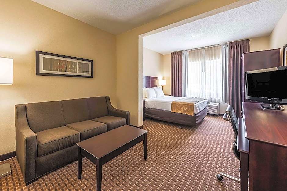 Comfort Suites Marion North