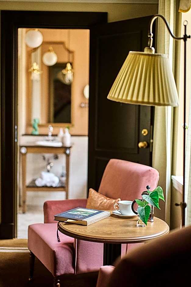 Savoy 1918, a member of Small Luxury Hotels of The World