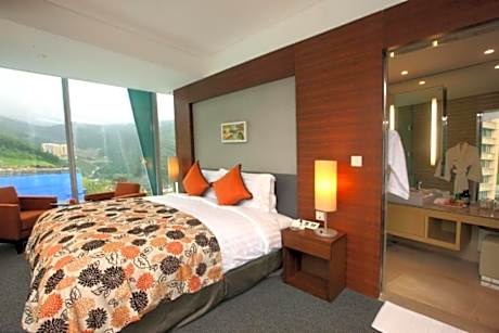 High1 Grand Hotel Convention Tower