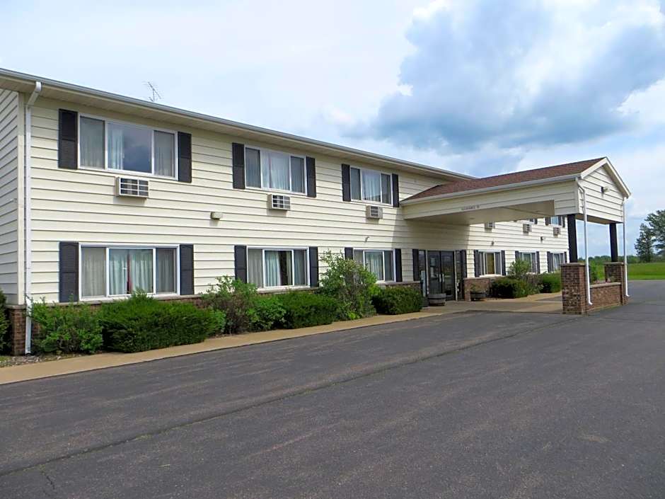 Photo 1 of 37 of AmeriVu Inn