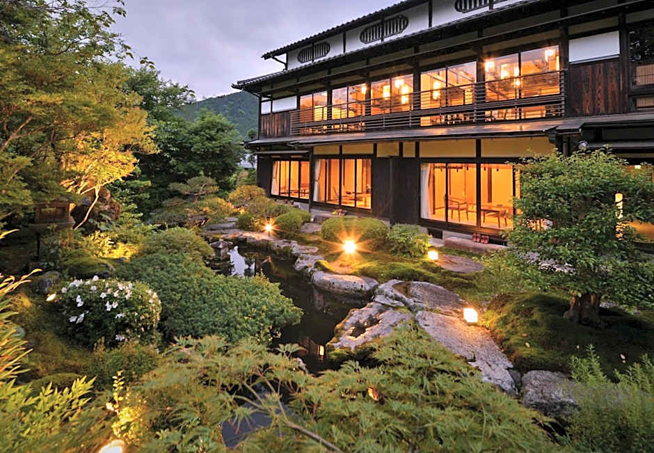 Japanese Ryokan Seryo