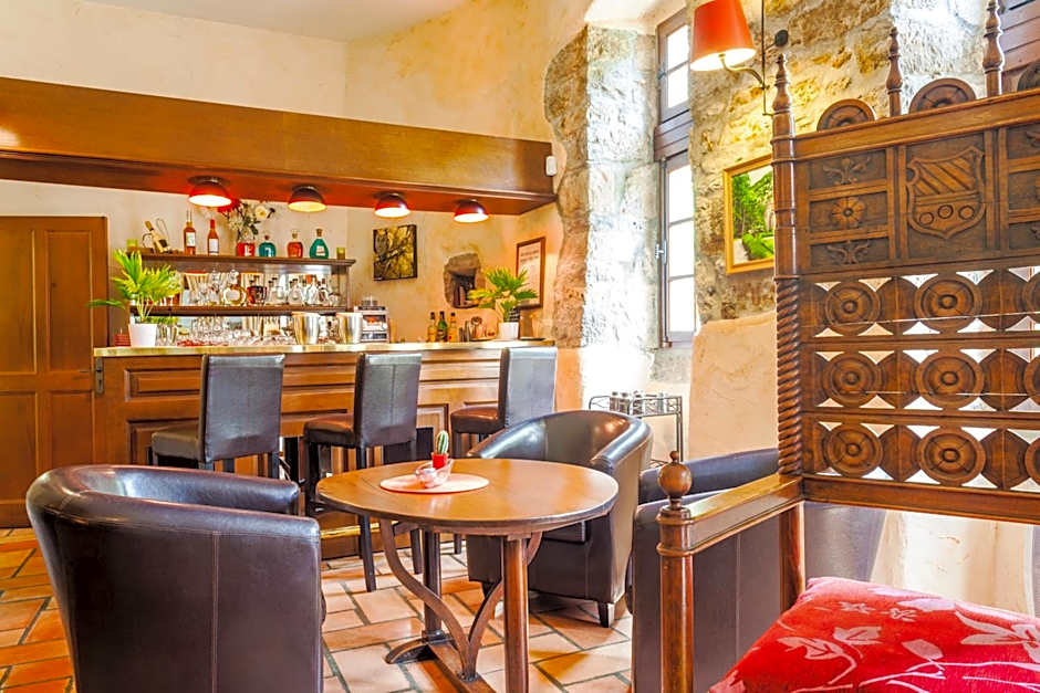 Château De La Caze Piscine & Spa - Ste Enimie