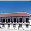 Hotel Cinco Castanos