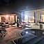 SUITE'LOFT Premium, La Demeure des Cèdres & SPA Cap d'Agde
