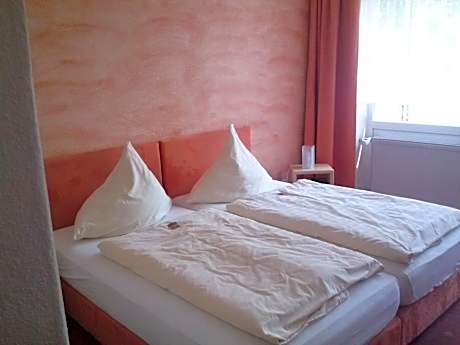 Double or Twin Room - Non-Smoking