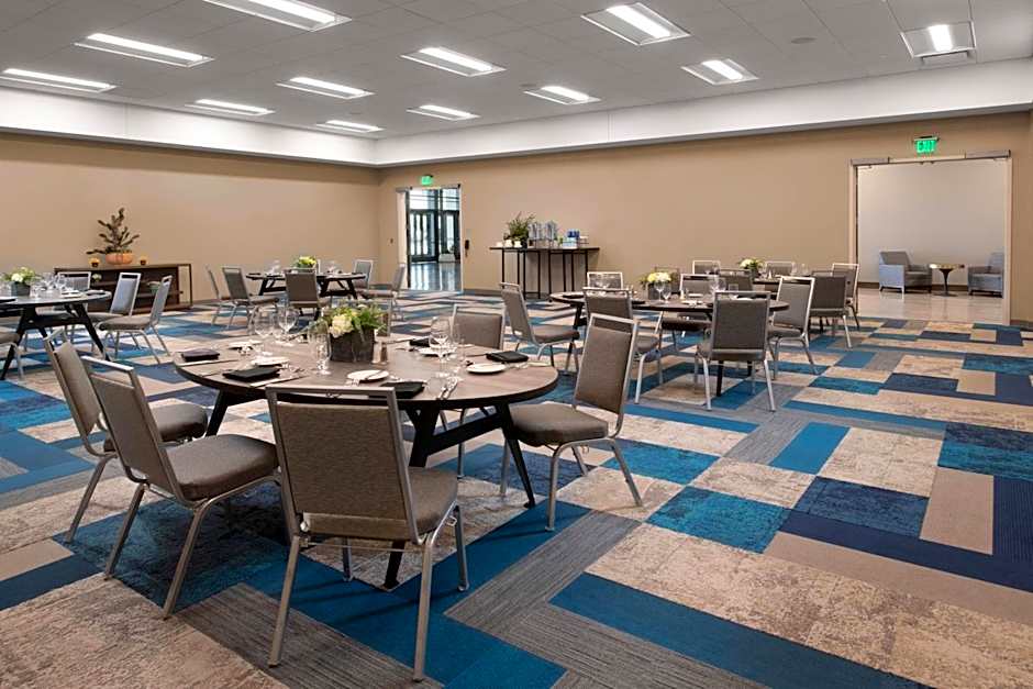 Marriott Dallas Allen Hotel & Convention Center