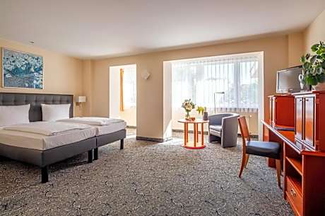 Deluxe Double Room - Disability Access