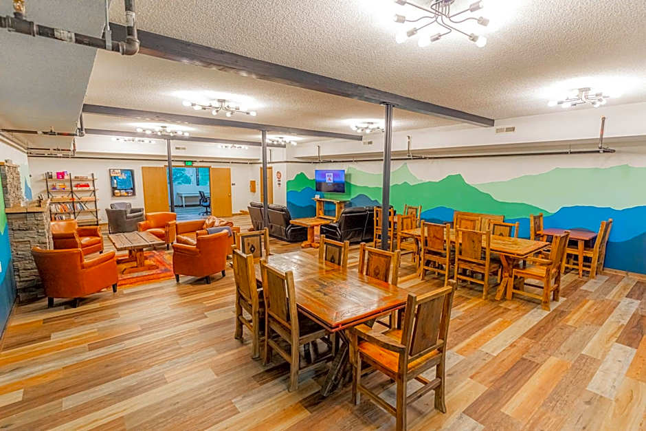 Pintler's Portal Hostel