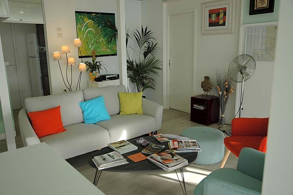 Le 81 HOTEL