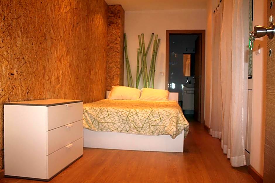 Green Wave Hostel