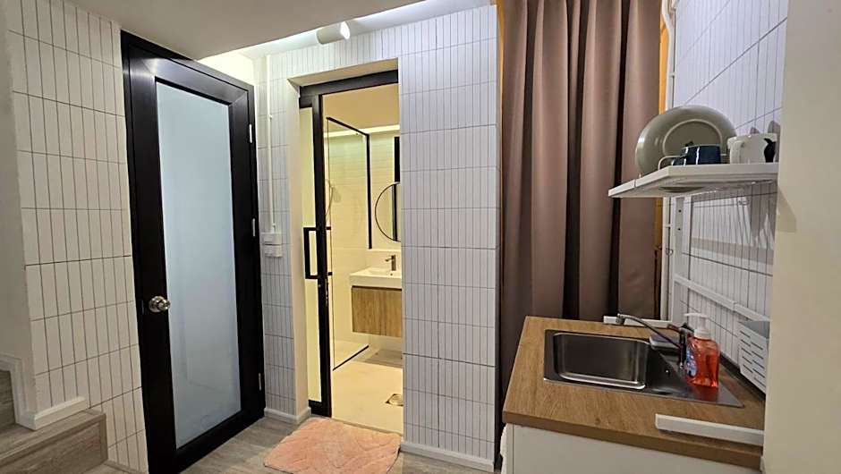 Wang Lang Hostel