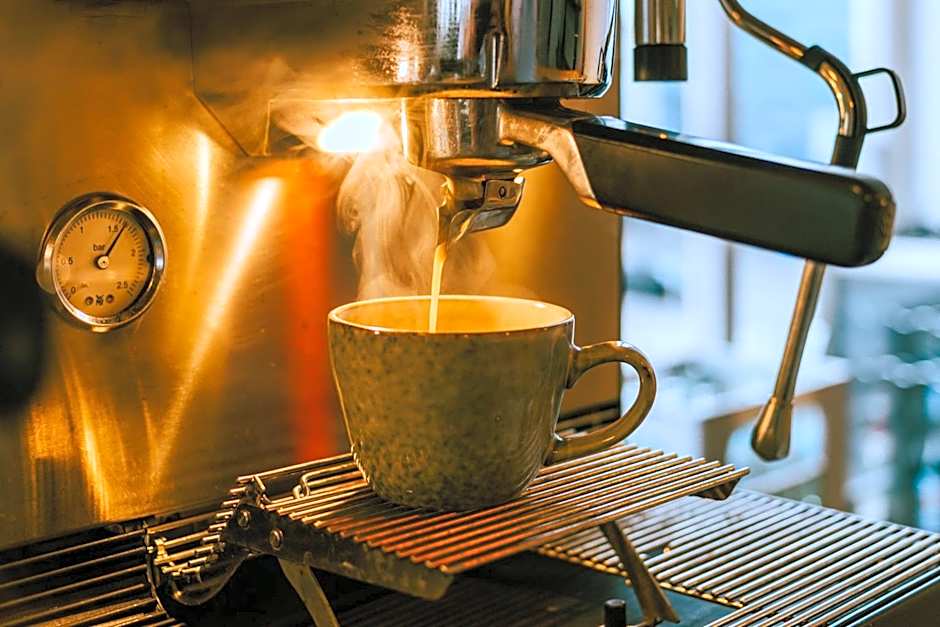 Hessenland Hotel Kassel Innenstadt by Stay Awesome