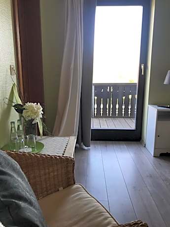 Twin Room with Balcony