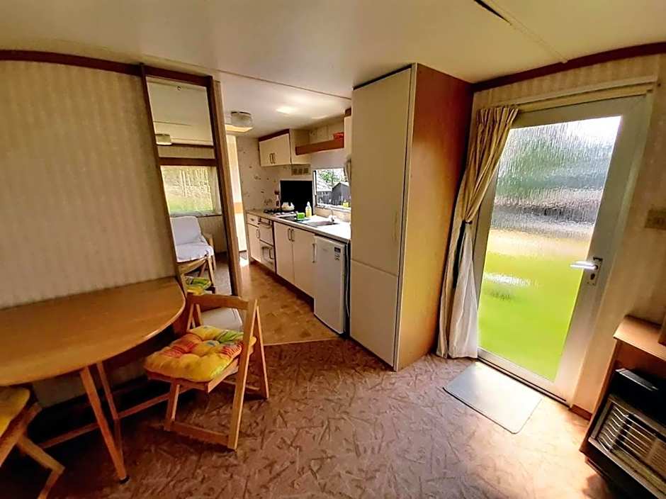 Nad rybníkem Hnačov - rodinný rekreační areál