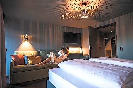 Deluxe Double Studio