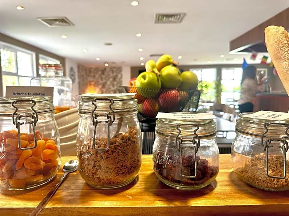 Campanile Hotel Chantilly