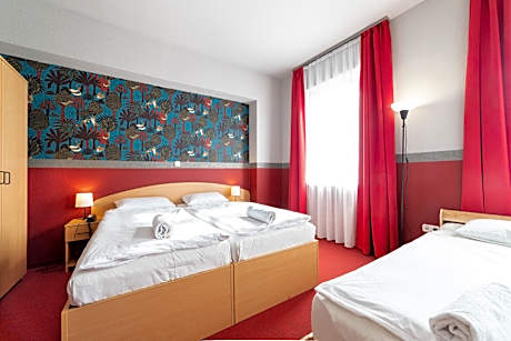 Quadraple Room