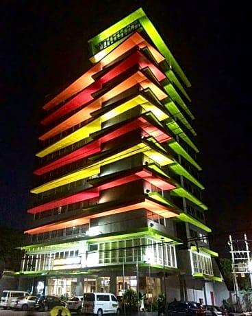 MaxOneHotels.com@Dharmahusada - Surabaya