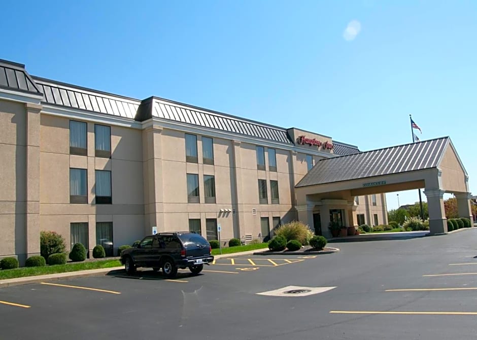 Hampton Inn Marion