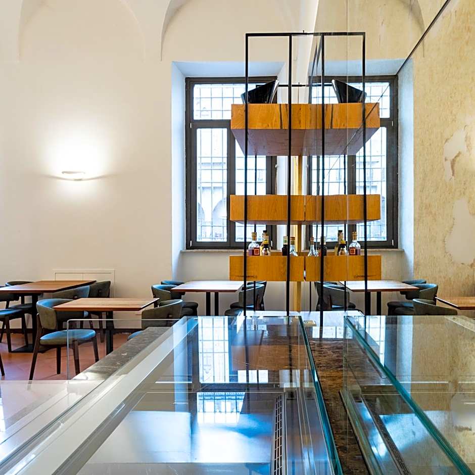 Cà Uberti Palace Hotel