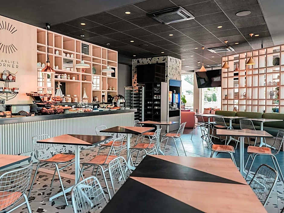 ibis Martigues