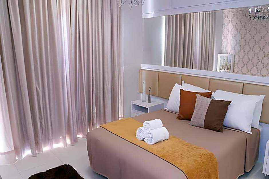 Sobrado com 1 suite 2 quarto ar 1km Shopping JL