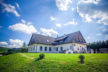 Penzion Pod Dratnikem