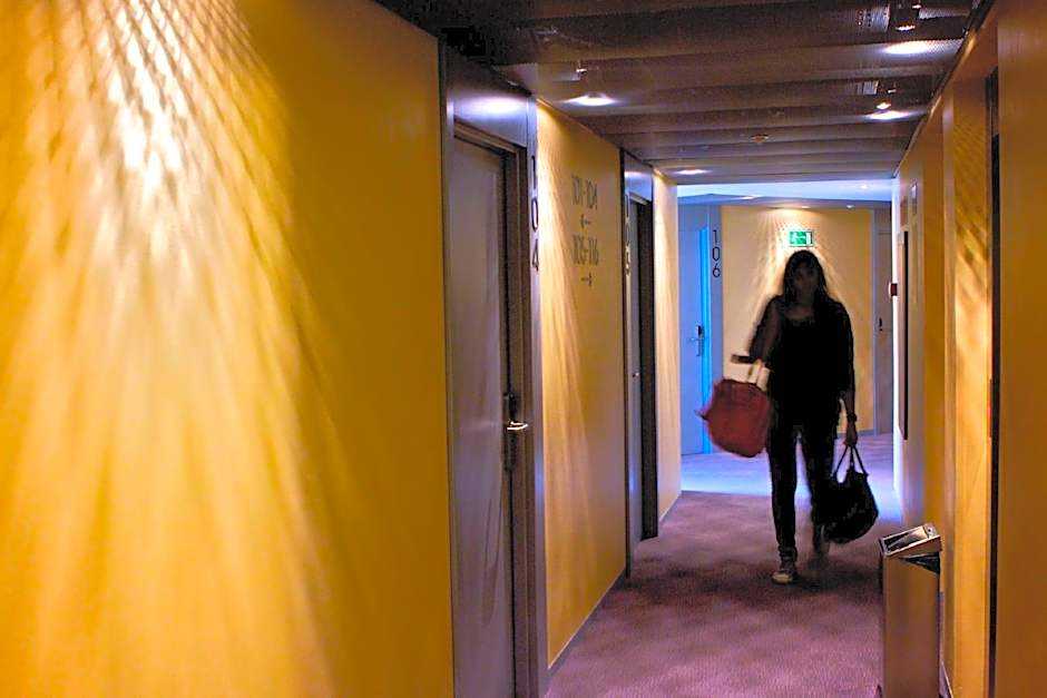 Twentytu Hostel Barcelona