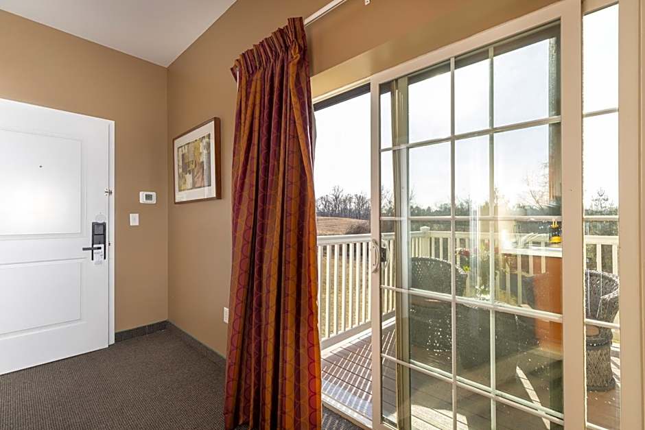 Brinton Suites