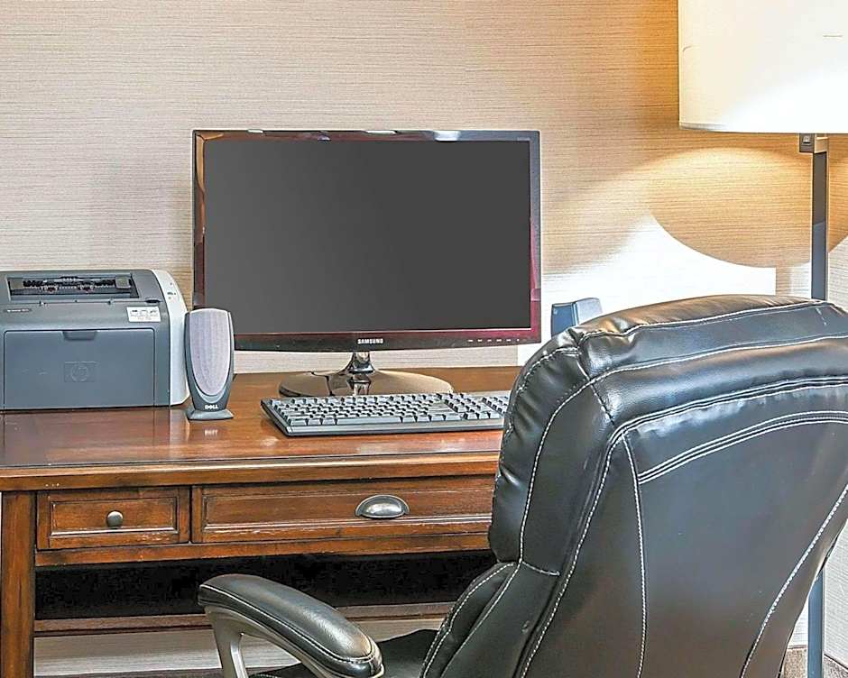 Bluffton Inn And Suites By IHG