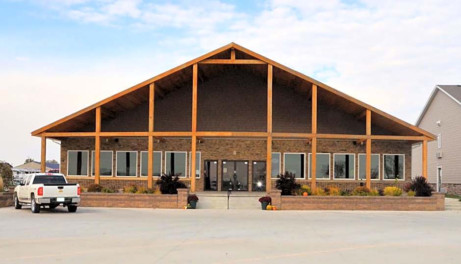 Cobblestone Inn & Suites - Lake View