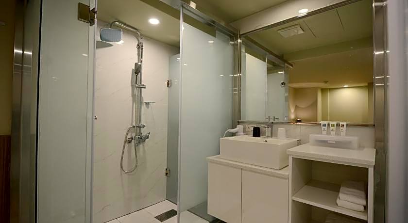 Smile Inn - Taipei Main Station