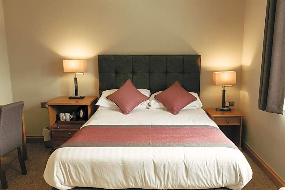 St. Davids Cross Hotel