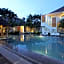 Agung Putra Hotel & Apartments