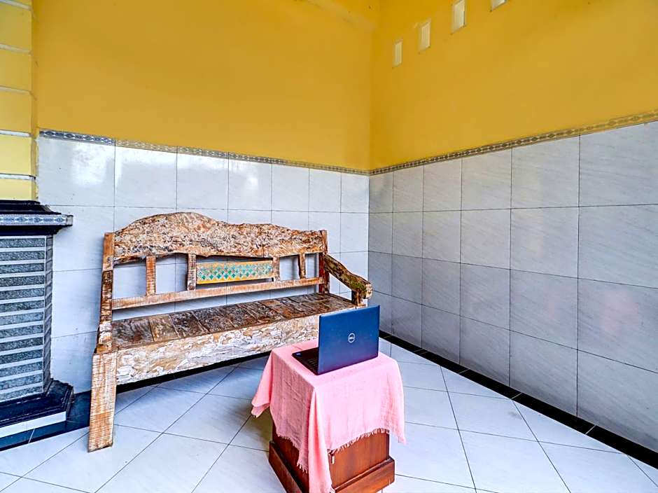 OYO Life 92841 Kos 88