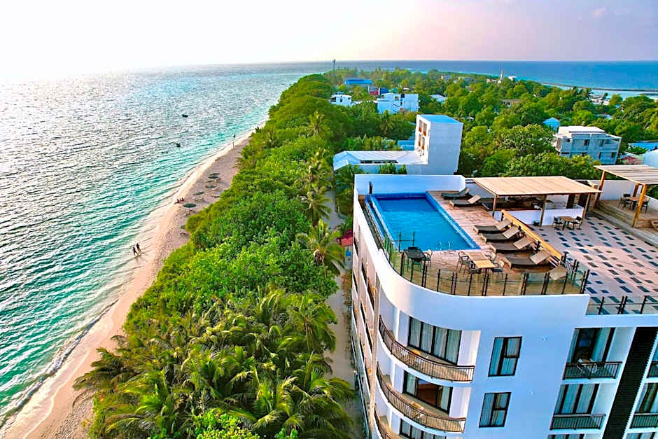 Ranthari Hotel and Spa Ukulhas Maldives