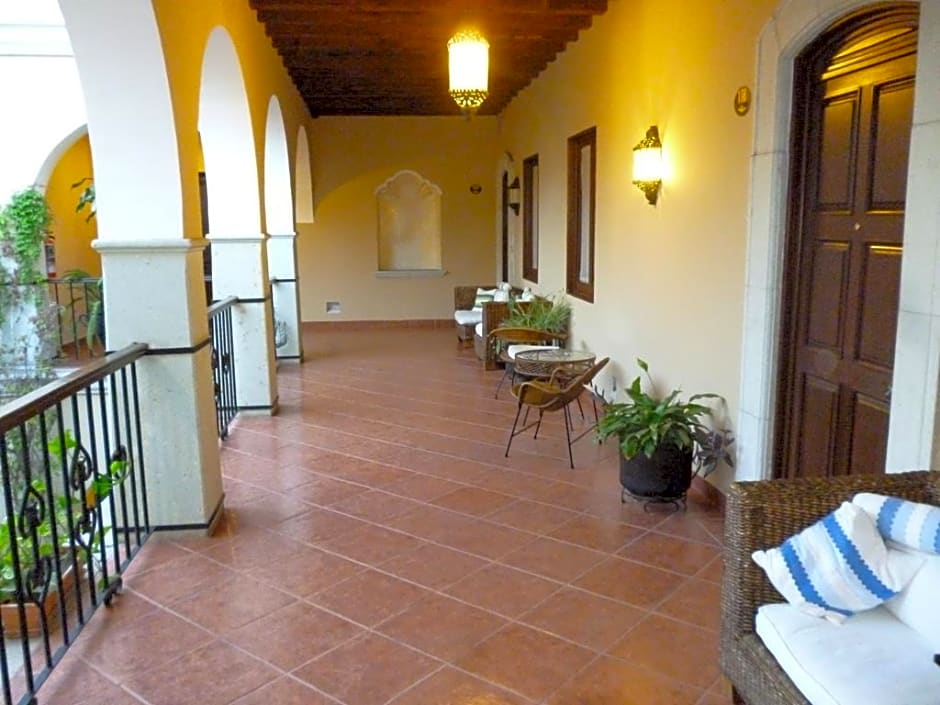 Hotel De La Parra