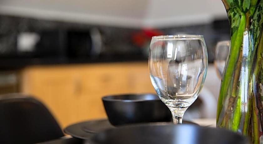 Velvet 2-bedroom apartment Clock House - Hoddesdon