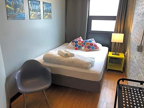 Queen Room - Disability Access