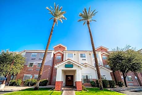 Baymont by Wyndham Chandler I-10