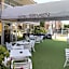 Hotel Seven