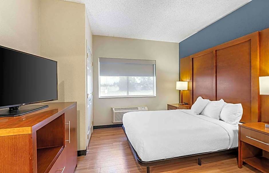Extended Stay America Suites - Buffalo - Airport