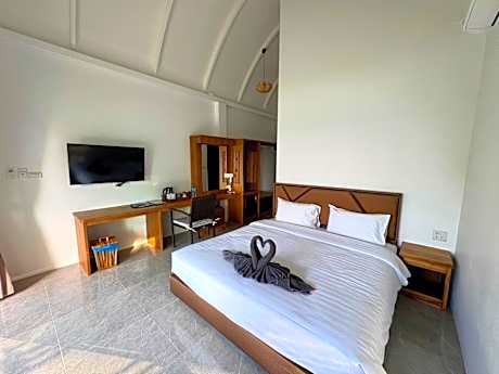 Superior Hill View Room