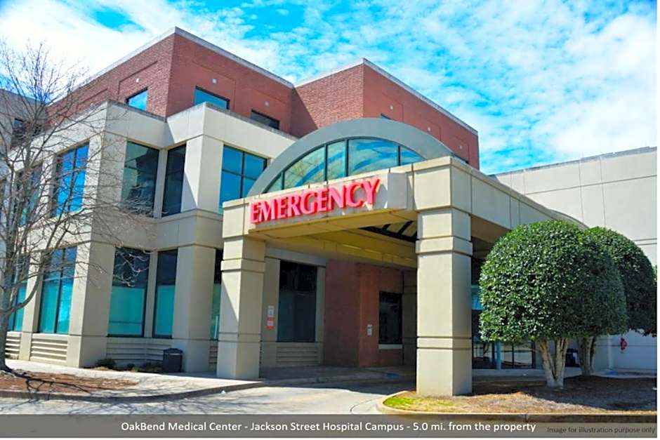 OYO Hotel Rosenberg TX I-69